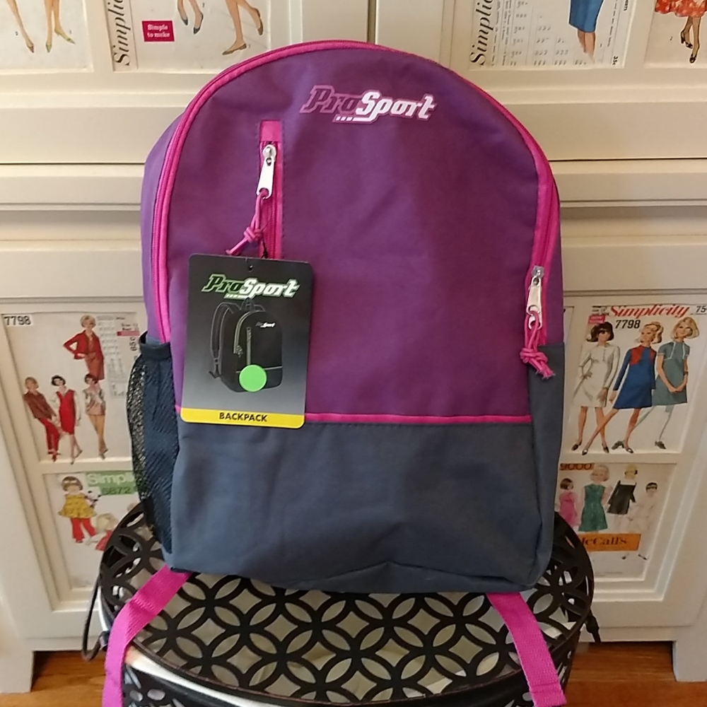 🎀NWT ProSport purple, gray and pink backpack